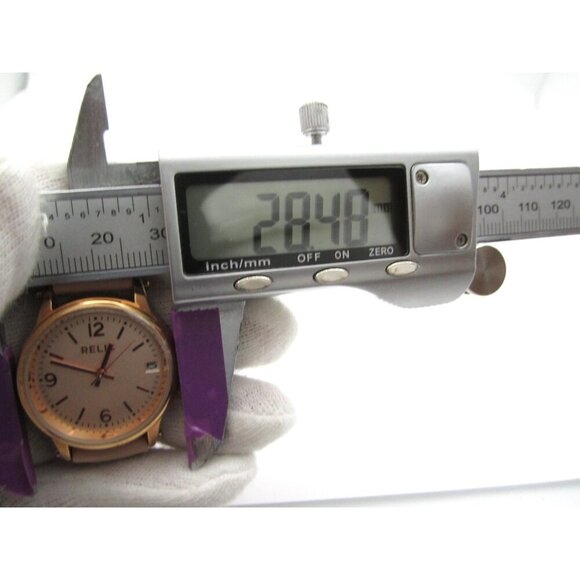 New Women Relic Quartz WR Analog 28mm Round Watch (H938) "New Battery" - Picture 2 of 9